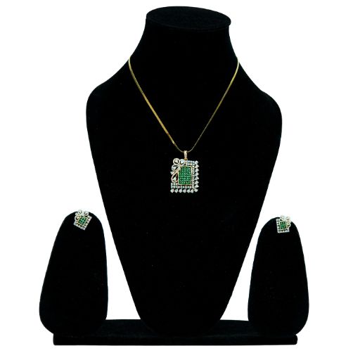 Elegant Green Stone Pendant Necklace with Matching Earrings
